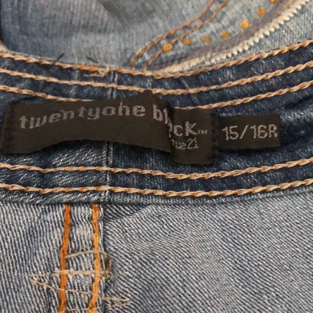 Jeans - Picture 4 of 4